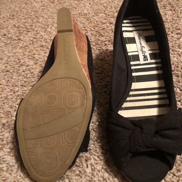 American Eagle - Picture 2 of 3